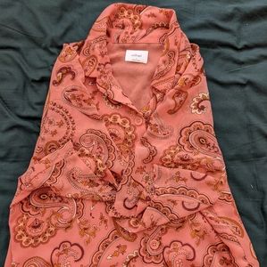 Wilfred cropped button up blouse in pink paisley
